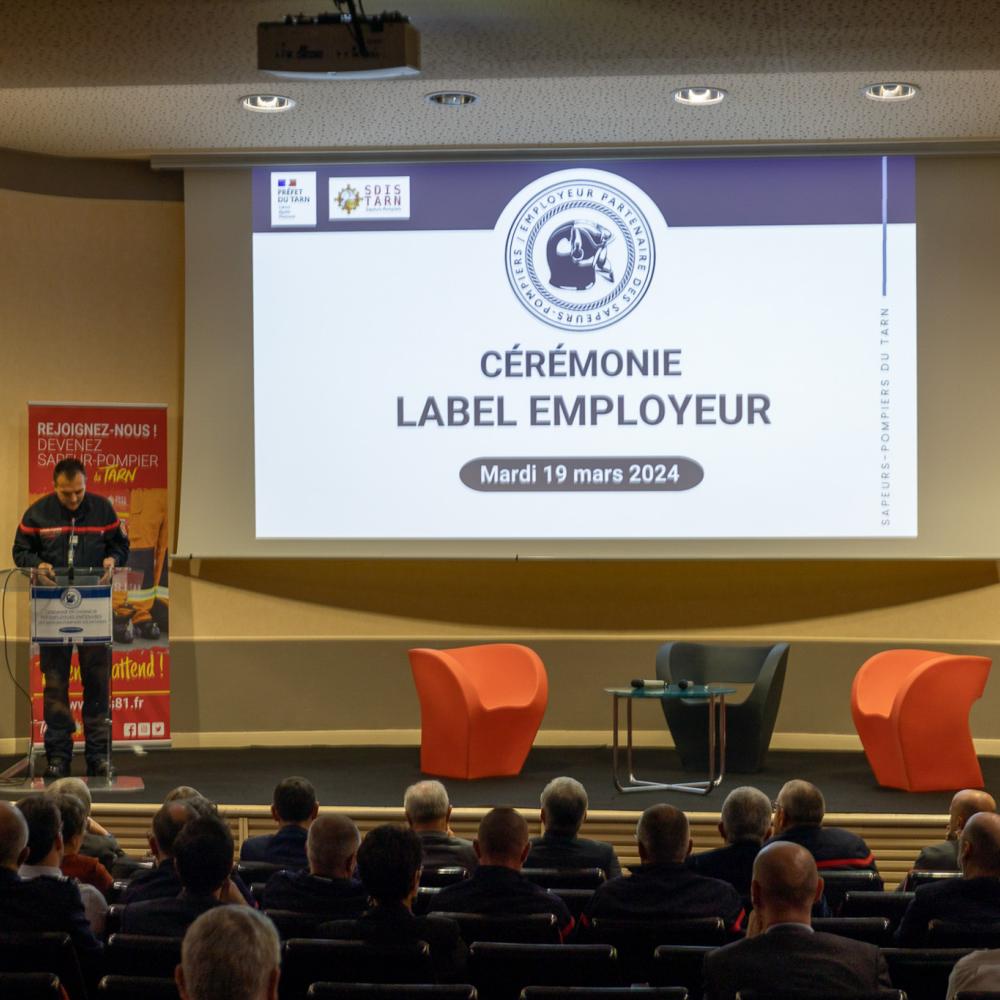 cérémonie en l'honneur des employeurs de SPV