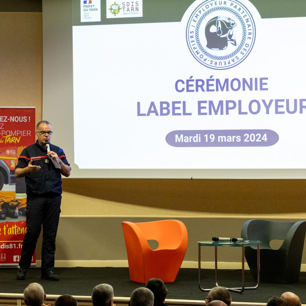 cérémonie en l'honneur des employeurs de SPV