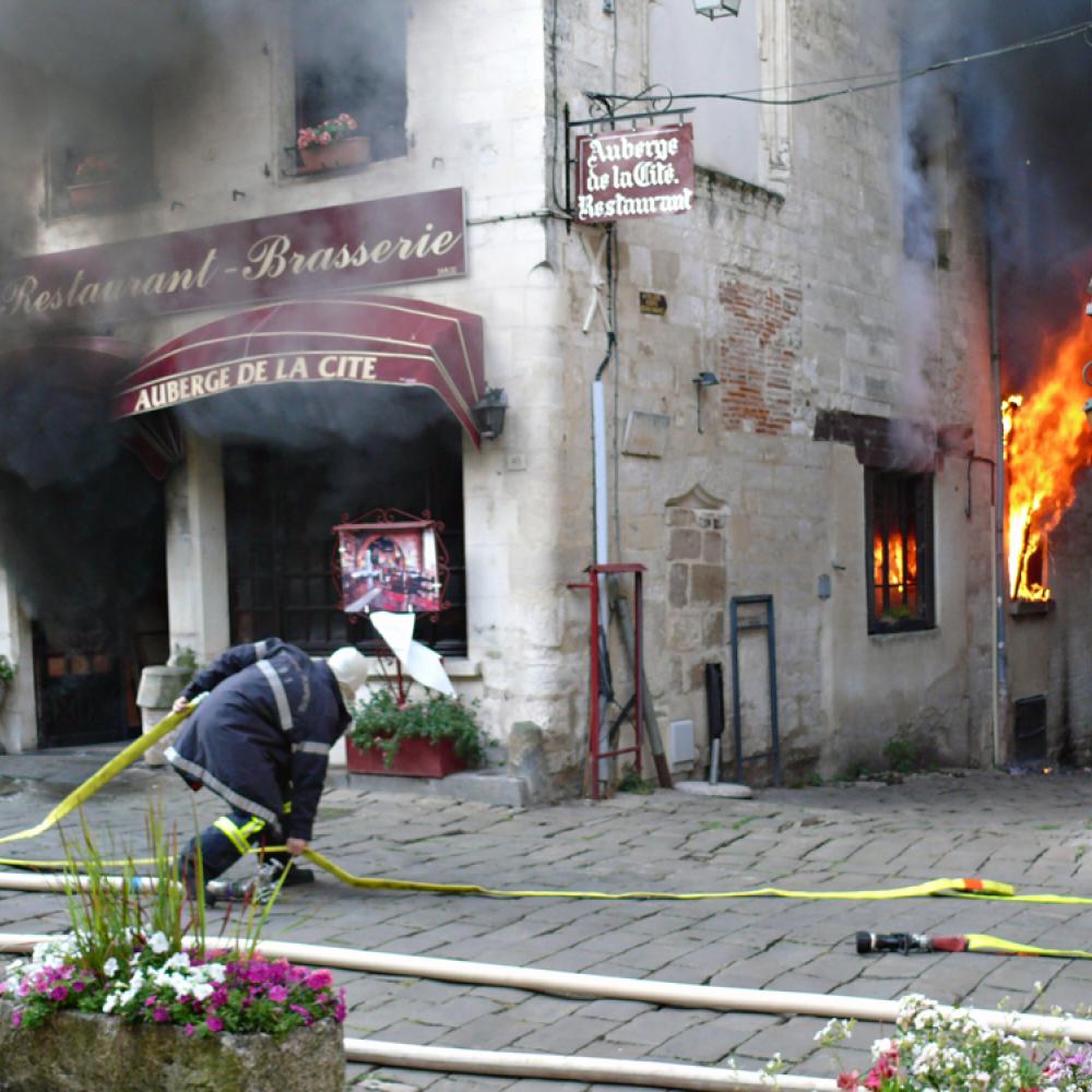 Incendie d&#039;une auberge à Cordes-sur-Ciel