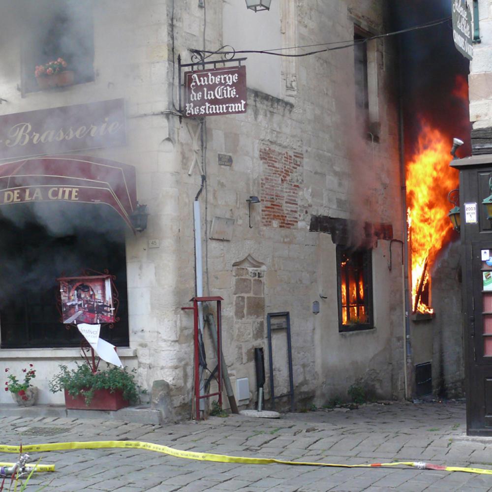 Incendie d&#039;une auberge à Cordes-sur-Ciel