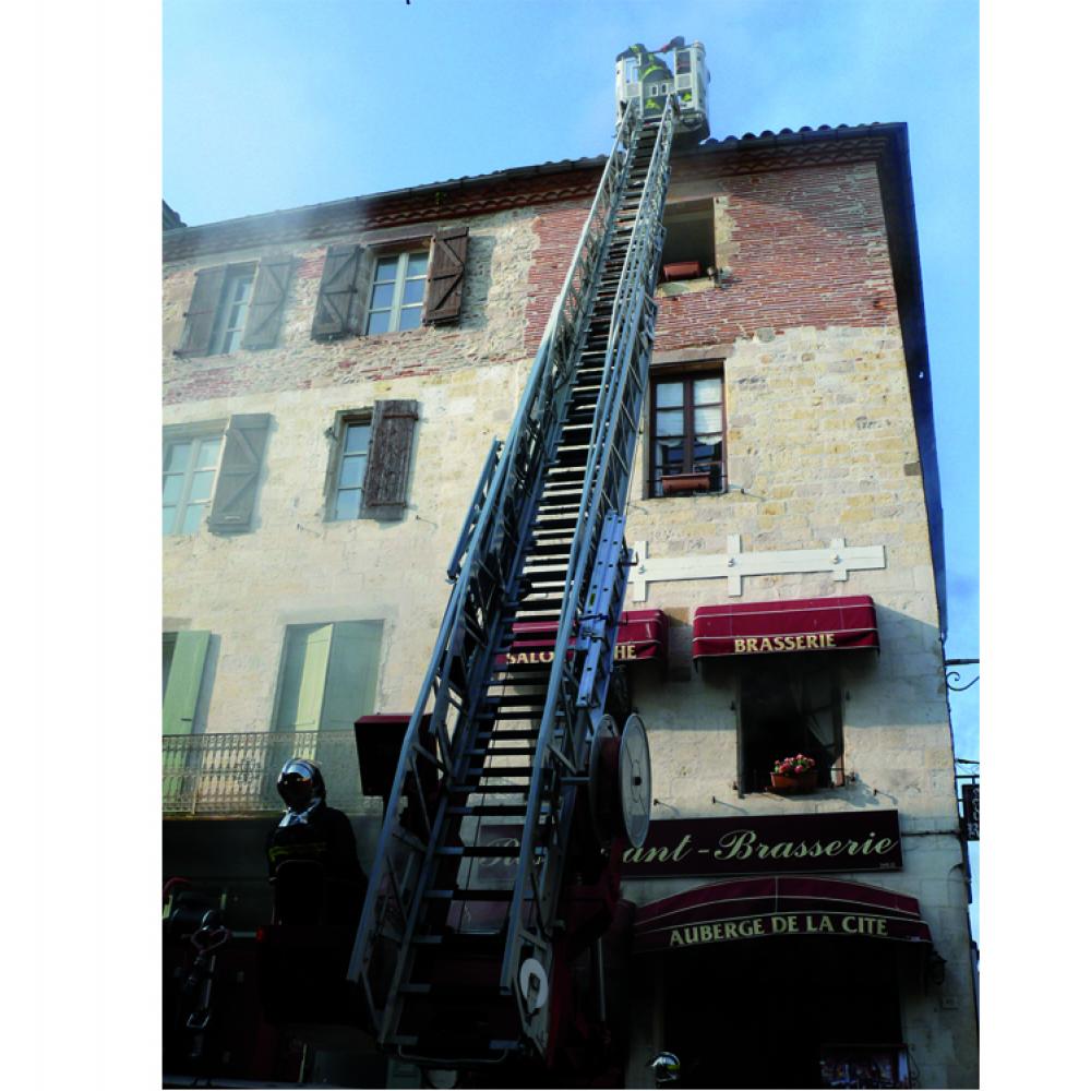 Incendie d&#039;une auberge à Cordes-sur-Ciel