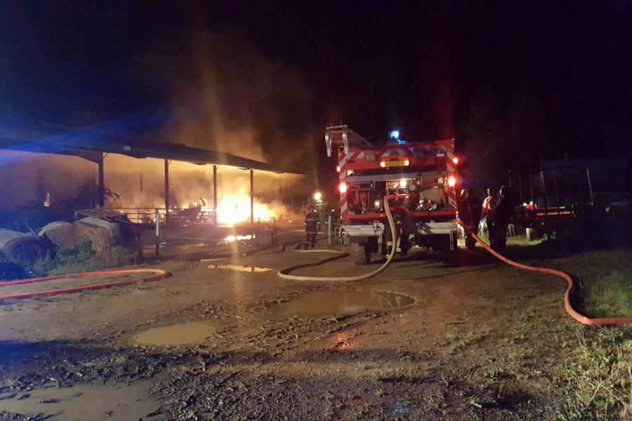 Feu de hangar agricole sur la commune de Penne