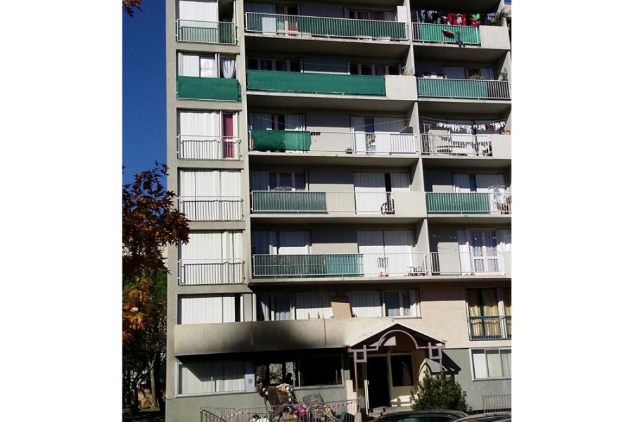 Feu d&#039;habitation collective et plan ORSEC NOVI sur la commune de Castres