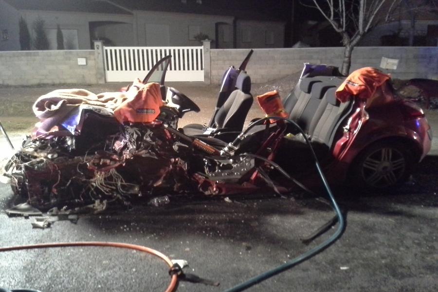 Collision entre une voiture et un platane à Dourgne