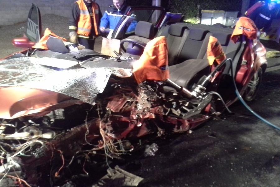 Collision entre une voiture et un platane à Dourgne