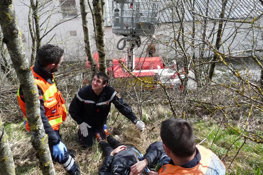 Le centre de secours de Lacaune-les-bains accueille une formation de chef d&#039;agrès une équipe