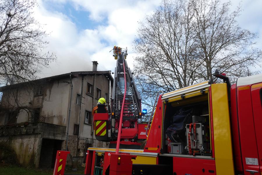 Violent incendie à Cordes-sur-Ciel