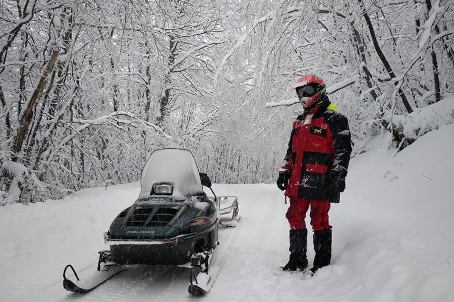 Formation de conduite de la moto-neige du SDIS 81 à Lacaune-les-Bains