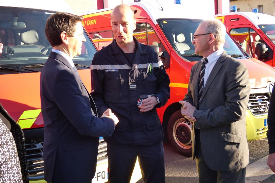Remise de clés officielle pour 14 nouveaux véhicules 