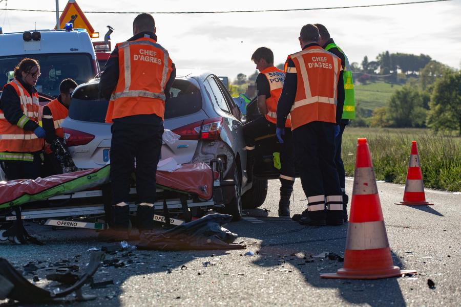 Accident de 3 véhicules à St Germain des Prés