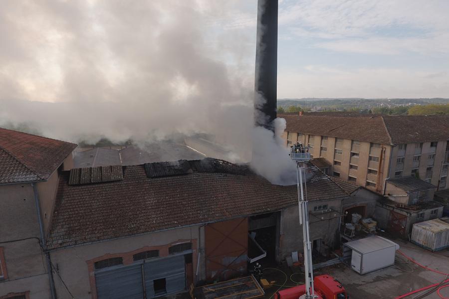 Feu de local industriel sur la commune de Graulhet
