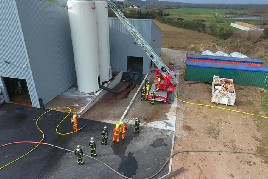 Feu de silo sur la commune de Labruguière