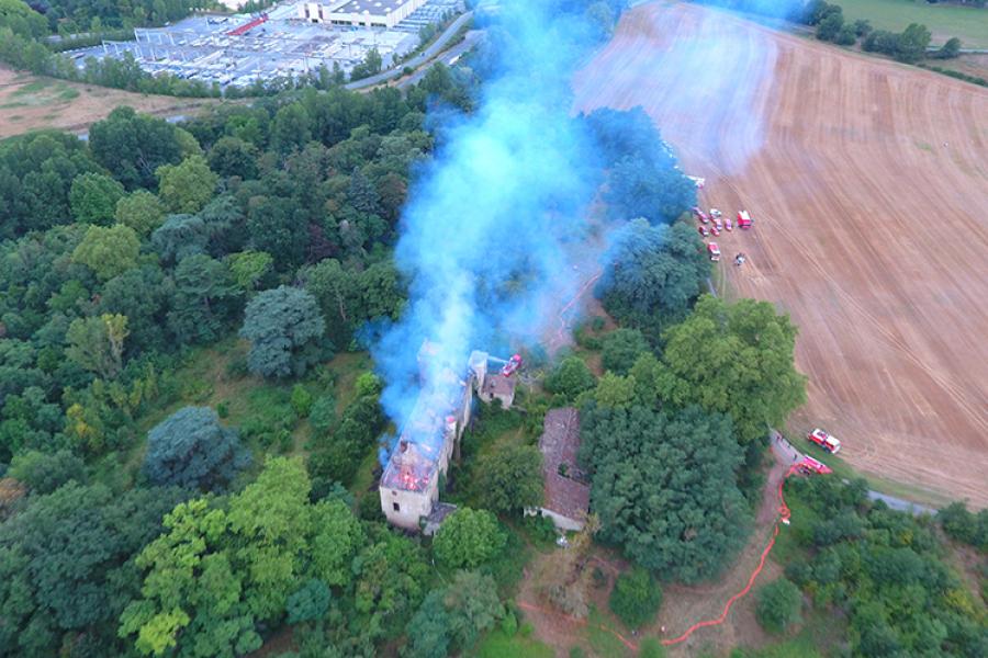 Incendie du château de Lézignac à Graulhet