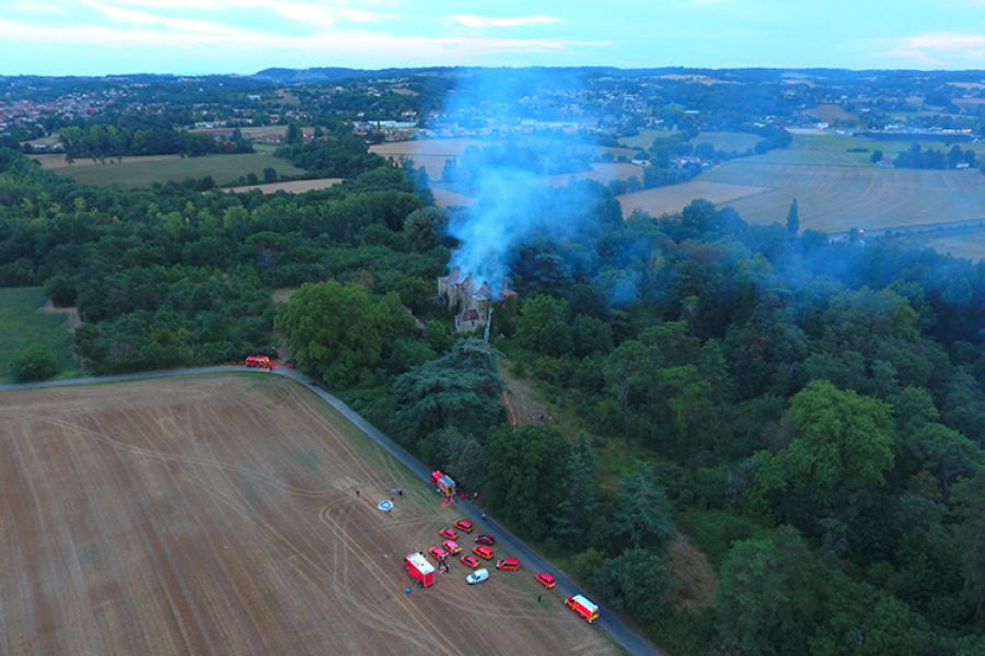 Incendie du château de Lézignac à Graulhet