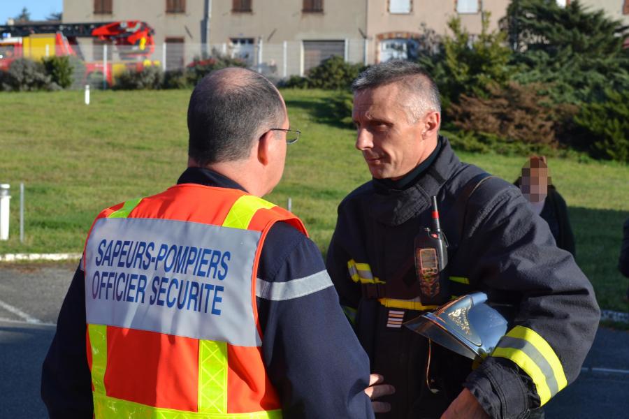 Feu dans une industrie à Saint-Juéry