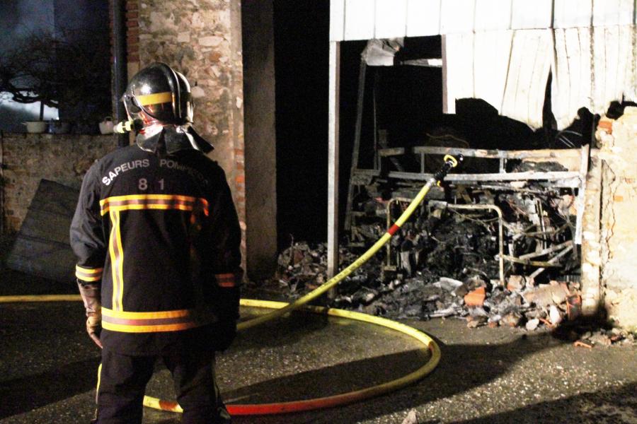 Feu de local artisanal sur la commune d&#039;Albi