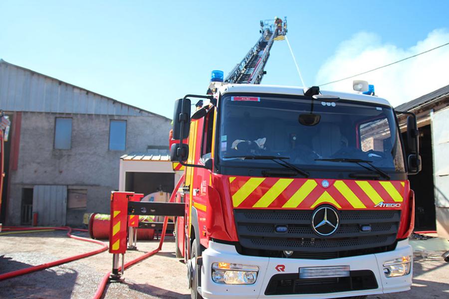 Feu de hangar agricole à Rayssac