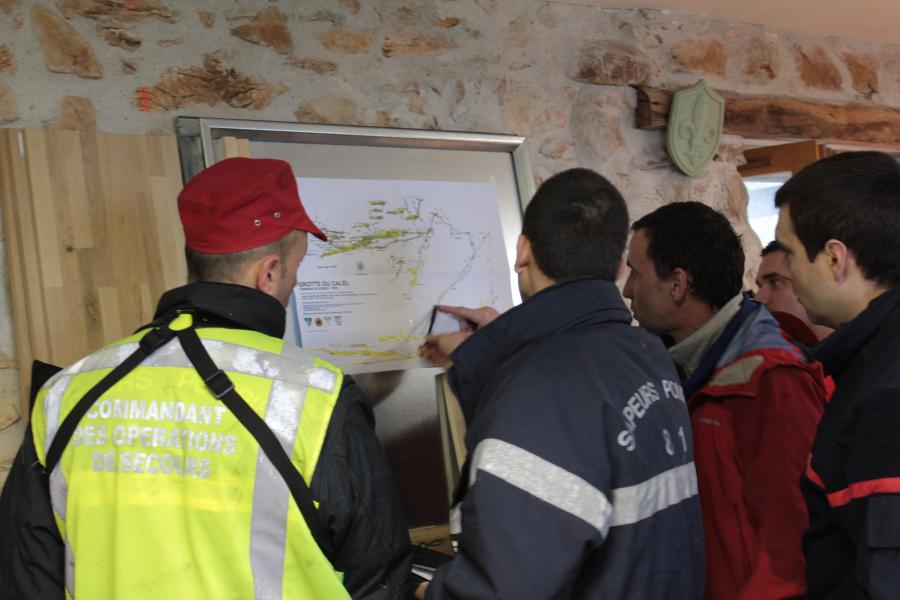Exercice de secours spéléologique à Sorèze