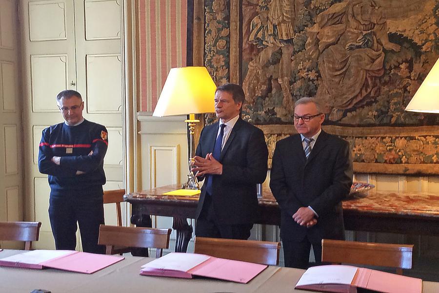 Signature de convention entre le MEDEF et le SDIS du Tarn