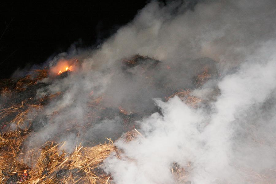 Feu de paille sur la commune de Puylaurens