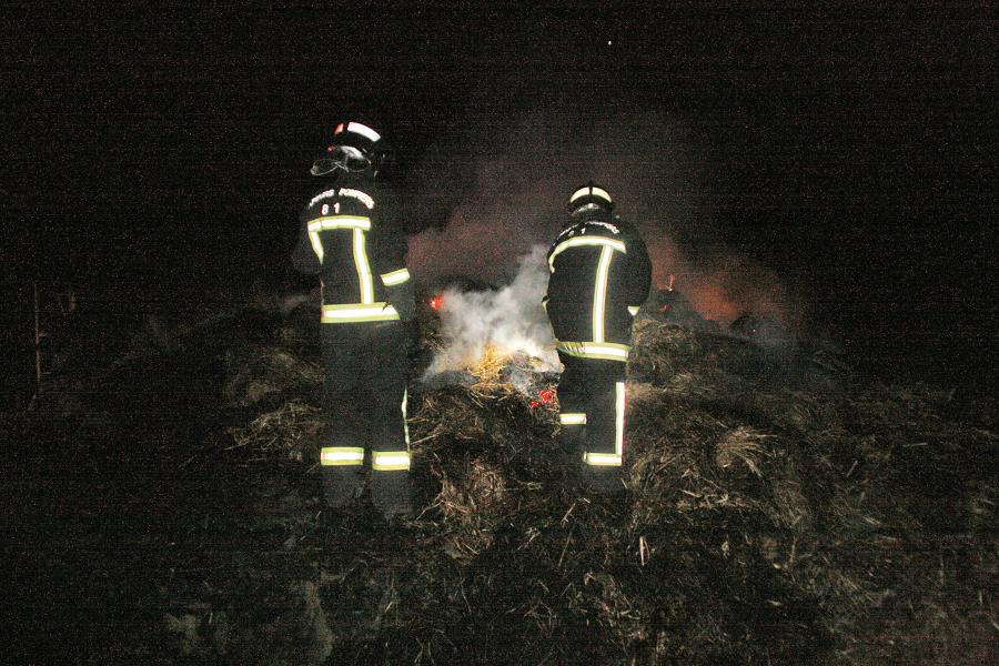 Feu de paille sur la commune de Puylaurens