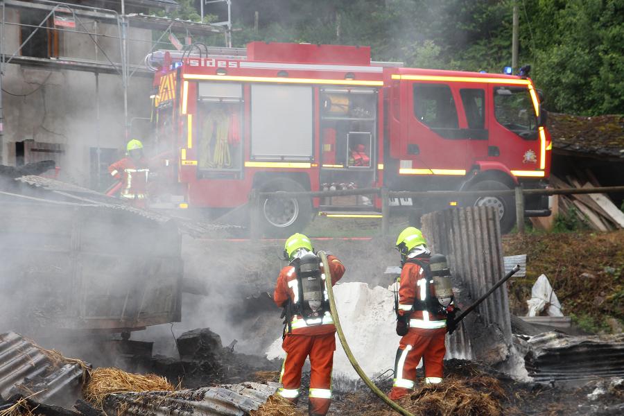 Feu de hangar agricole à Tanus