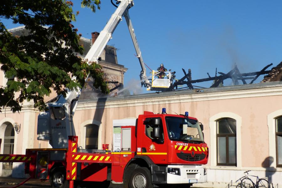 Feu à la gare d&#039;Albi-ville