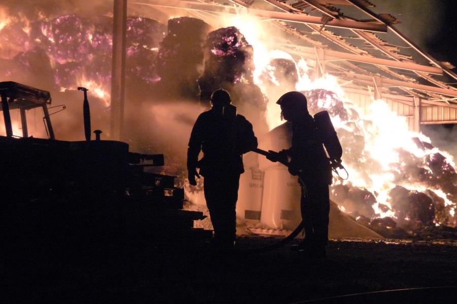 Deux feux de hangars agricoles sur la commune de Cadalen