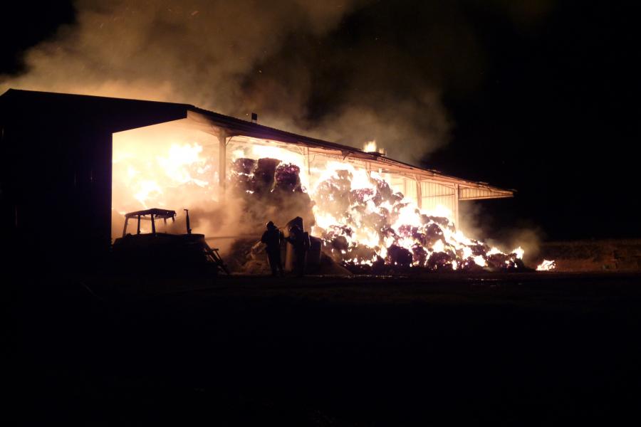 Deux feux de hangars agricoles sur la commune de Cadalen