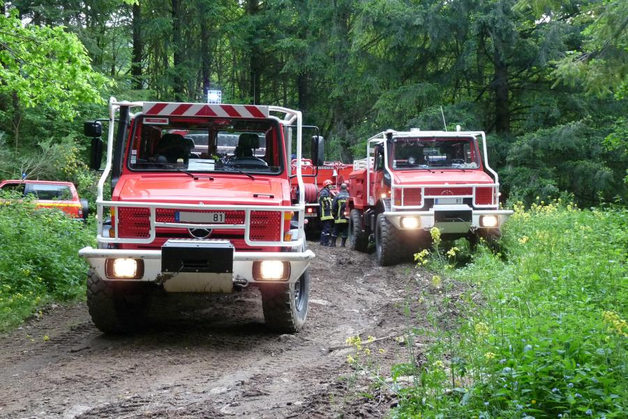 Manoeuvre interdépartementale feu de forêt sur la commune de Nages