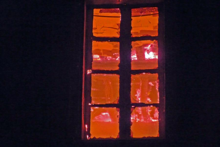 Feu d&#039;habitation dans un bâtiment à usage de gîte et chambres d&#039;hôtes