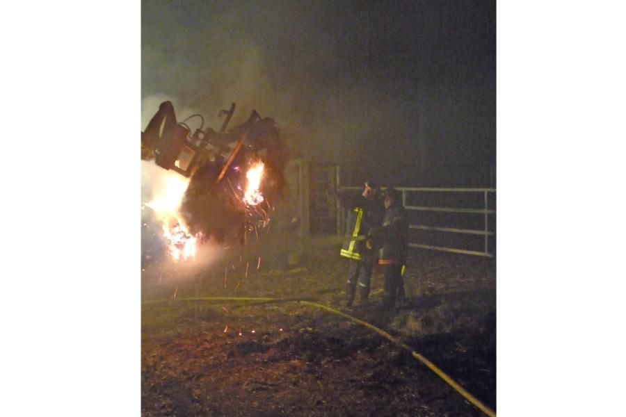 Feu dans un hangar agricole sur la commune de Arthès