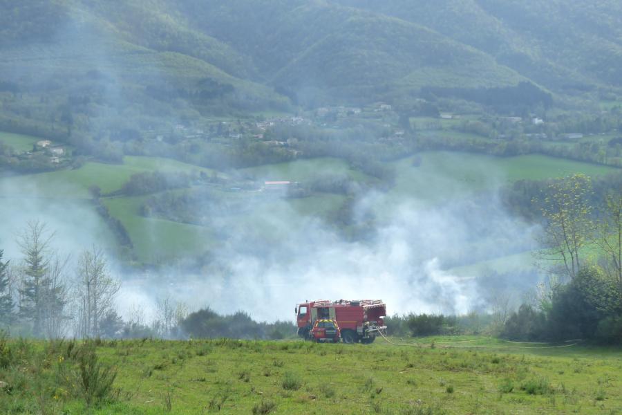 Feu de sous-bois à Saint Amans Valtoret