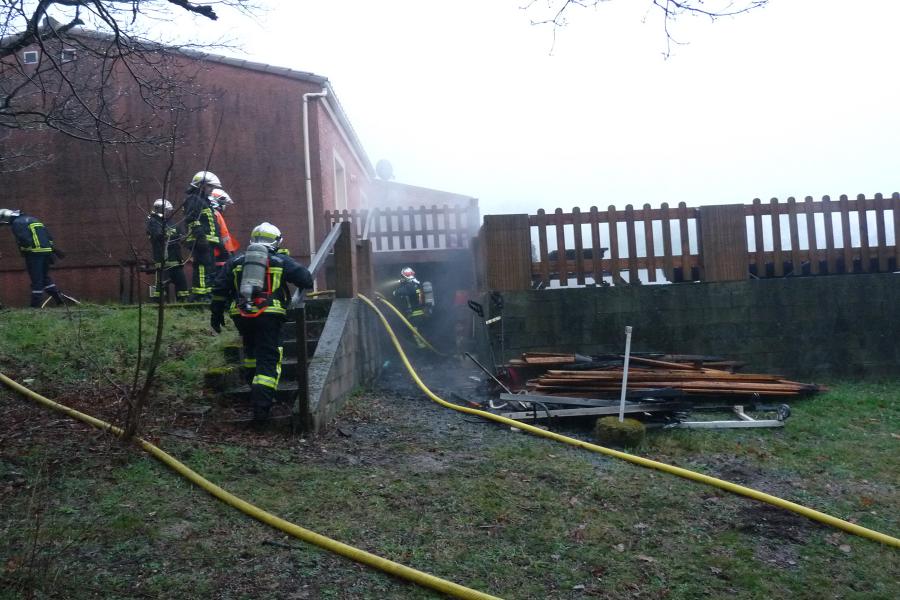 Feu dans un vide sanitaire sur la commune de Pont-de-Larn