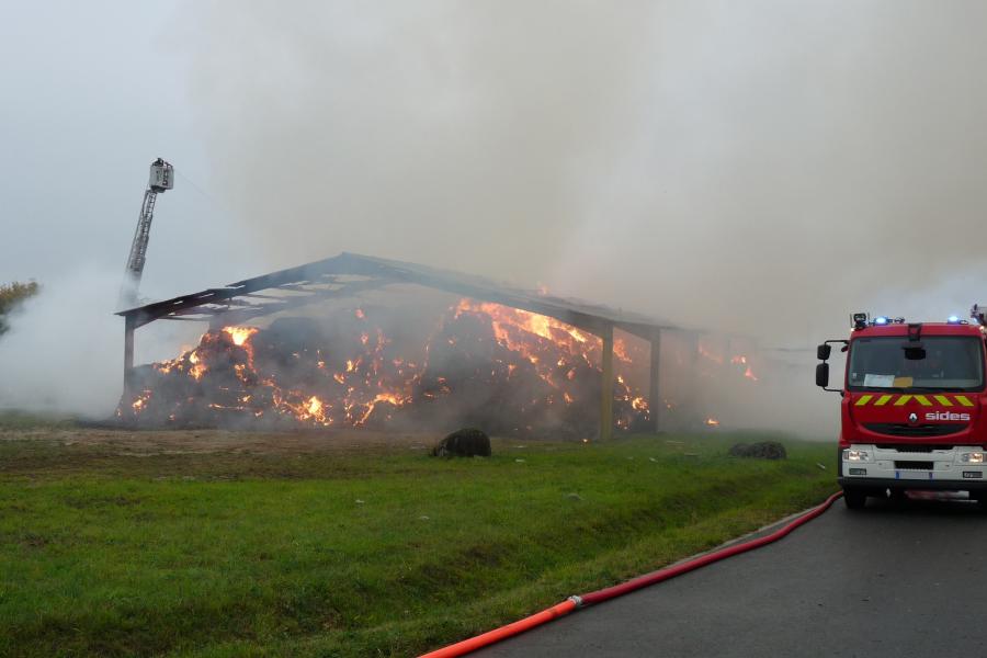 Feu de hangar agricole sur la commune de Lagarrigue