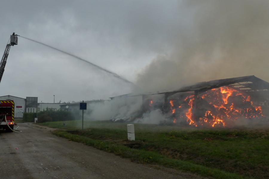 Feu de hangar agricole sur la commune de Lagarrigue