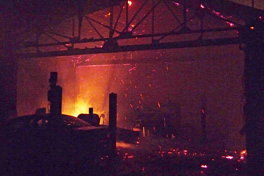 Feu de garage automobile sur la commune de Mazamet