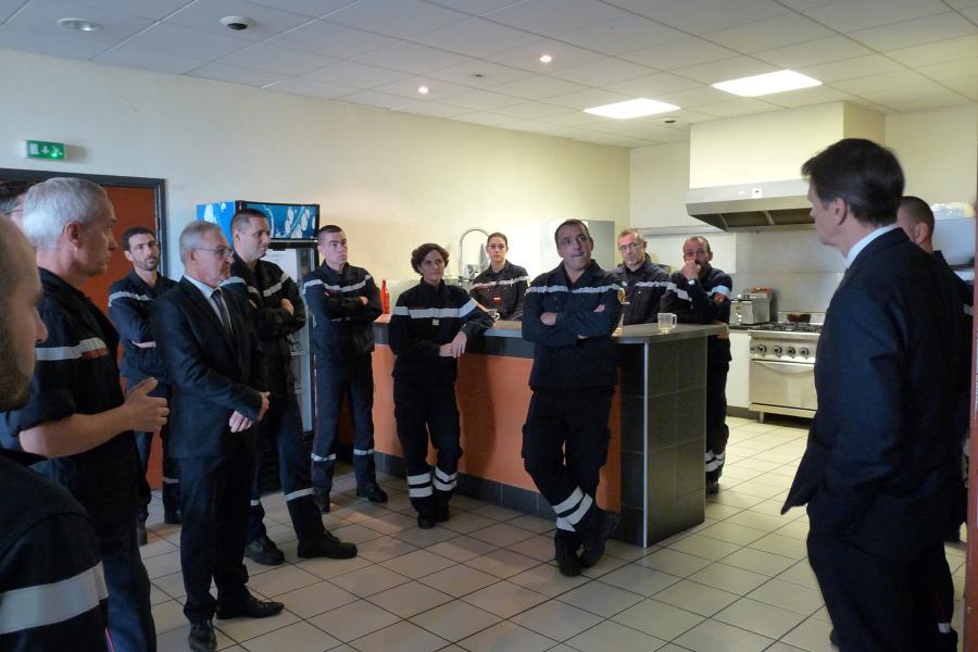 M.le Prefet Jean-Michel Mougard visite le centre de secours principal d&#039;Albi.