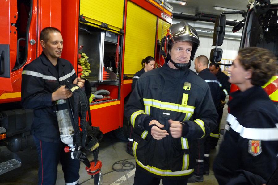 M.le Prefet Jean-Michel Mougard visite le centre de secours principal d&#039;Albi.