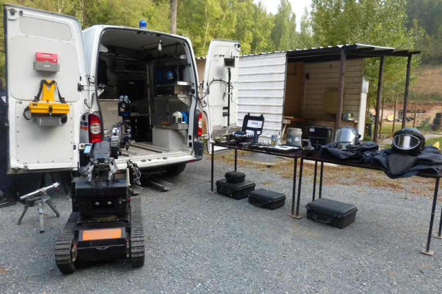 Journée d&#039;information relative au service déminage de la sécurité civile
