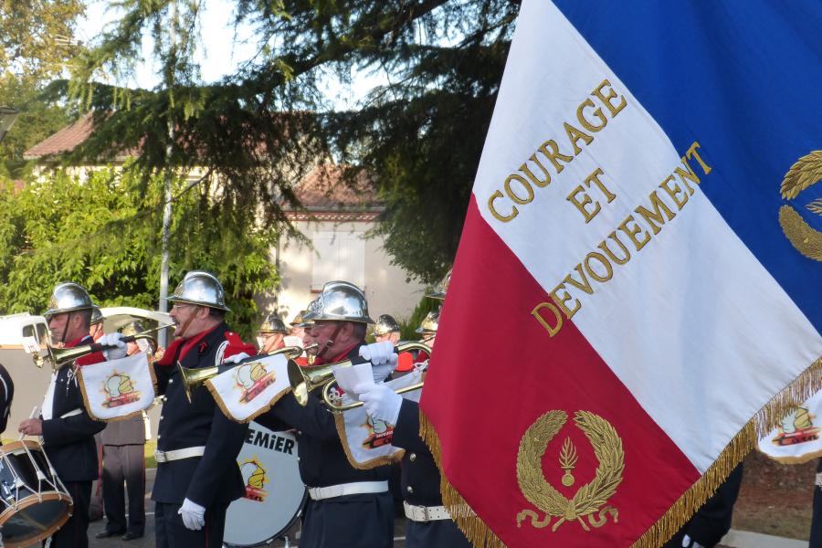 Cérémonie en l&#039;honneur des jeunes sapeurs-pompiers : une première du genre !