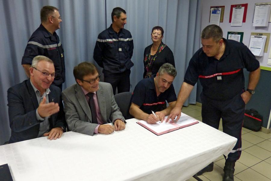 Signature d&#039;une nouvelle convention au centre de secours de Dourgne