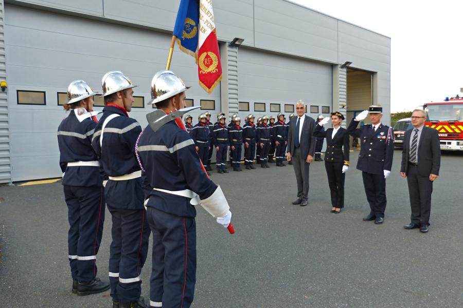 Passation de commandement au centre d&#039;incendie et de secours d&#039;Alban