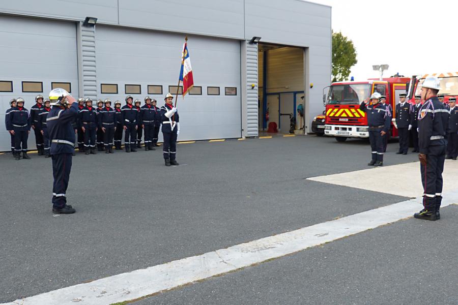Passation de commandement au centre d&#039;incendie et de secours d&#039;Alban