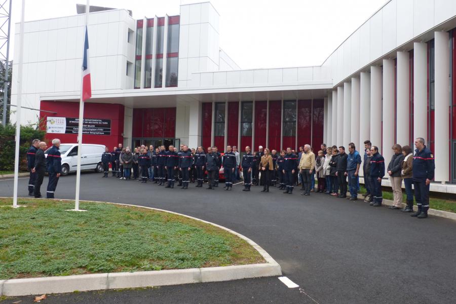 Hommage aux victimes des attentats du 13 novembre