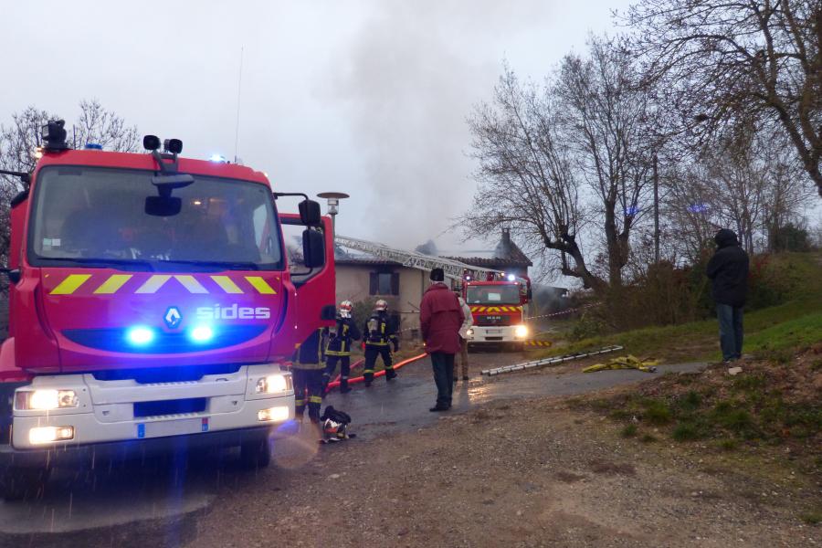 Feu d&#039;habitation sur la commune de Castelnau-de-Lévis