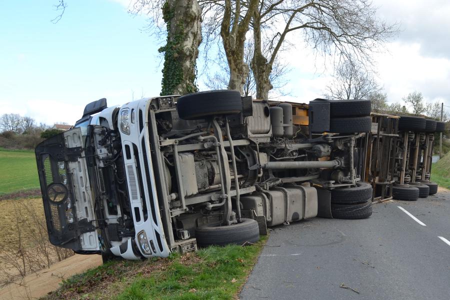 Accident de poids-lourd sur la commune de Lautrec