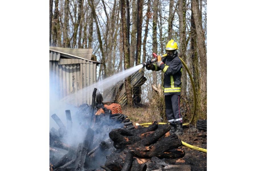 Feu de sous-bois à Giroussens