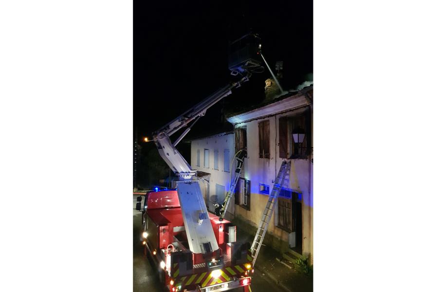 Feu d&#039;habitation sur la commune de Saint-Urcisse